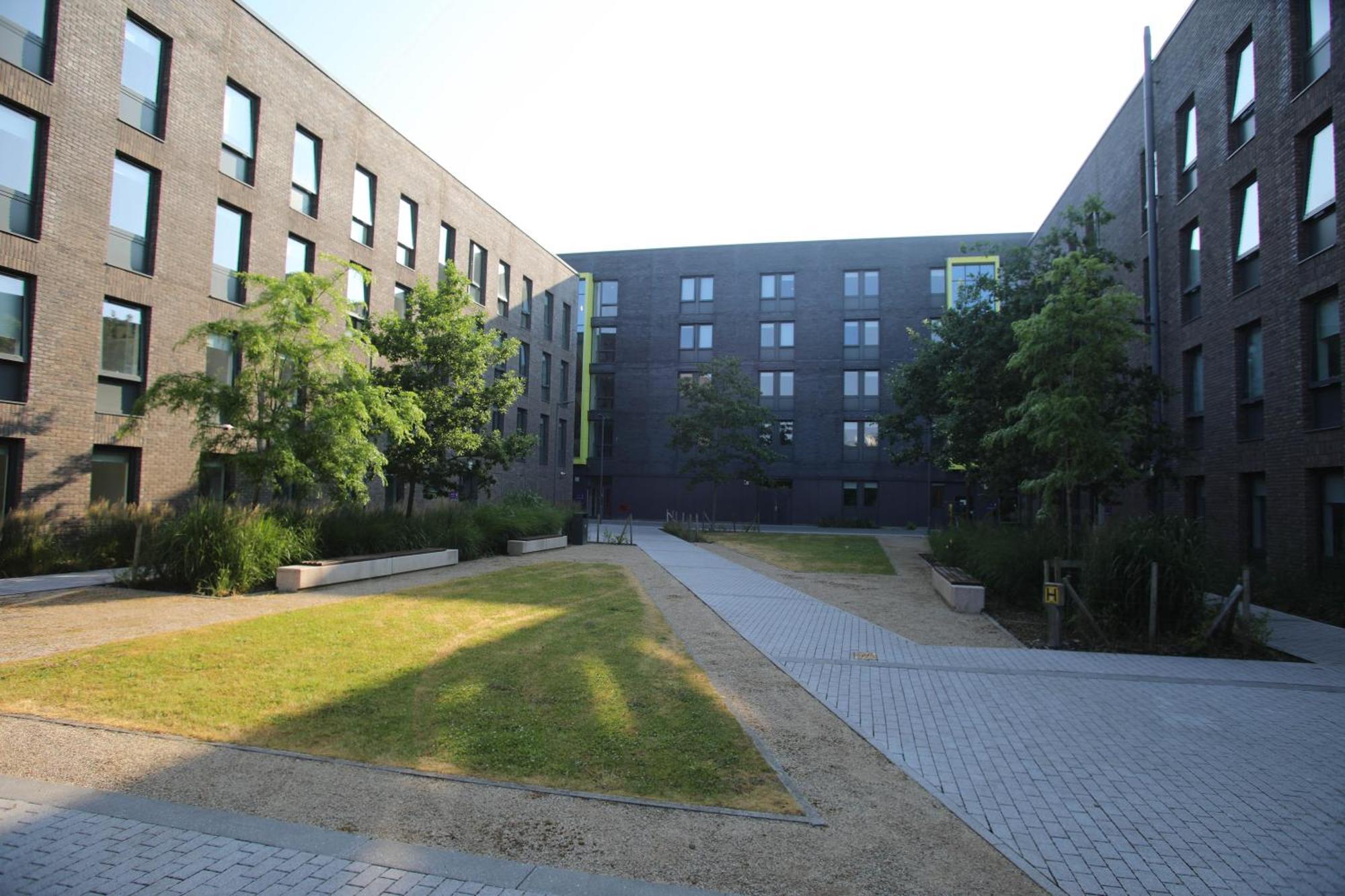Goldcrest Village Rooms University Of Galway Exterior foto